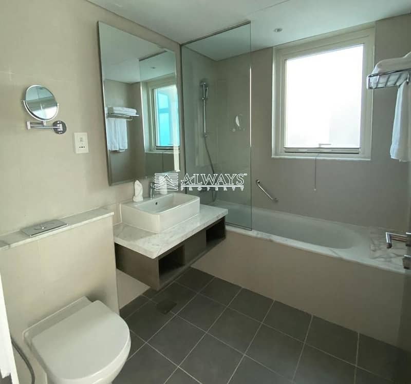 9 Full Canal View |Stunning Fully Furnished 1Bedroom