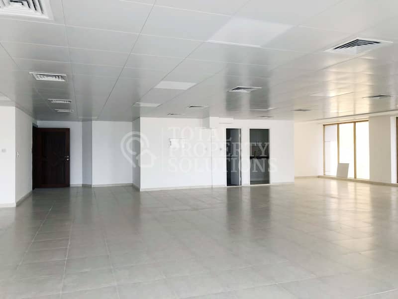 6 Huge Office Space | Affordable Rate
