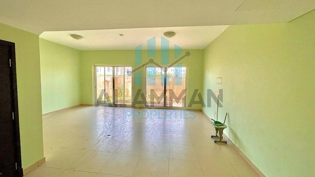3 Bedroom Town House With Maid Room For Rent In Warsan Village