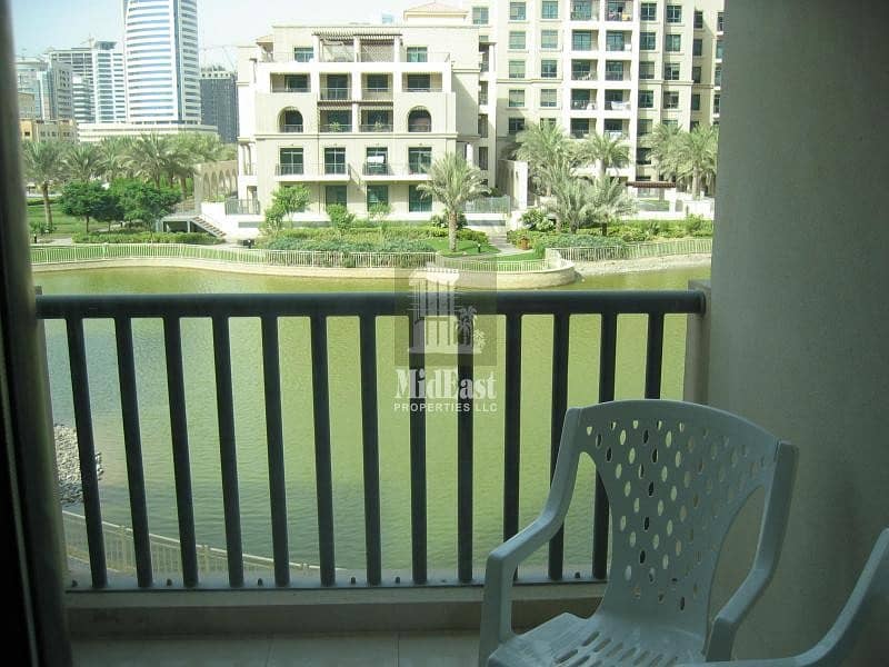 Unfurnished  Studio  Stunning  Canal View