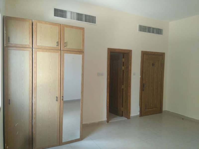 شقة في مدينة بوابة أبوظبي (اوفيسرز سيتي) 1 غرف 42000 درهم - 3046488