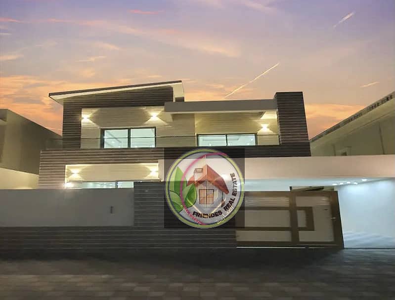 For sale a very luxurious villa, modern design, super deluxe finishing