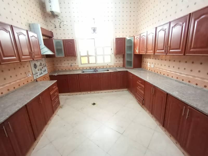 Beautiful 4 Bedroom Apartment for Rent in akhalifa B