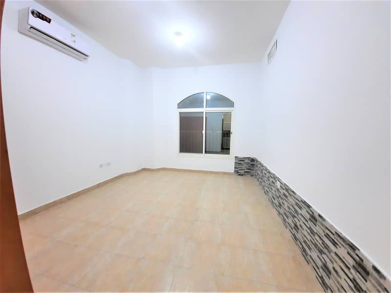 Direct to Owner Negotiable Rent  for Spacious Studio in a Ideal Location  and Special Offer
