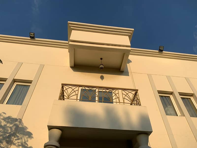 Villa For Rent in Al Riqa Suburb, Al Jazzat - Sharjah