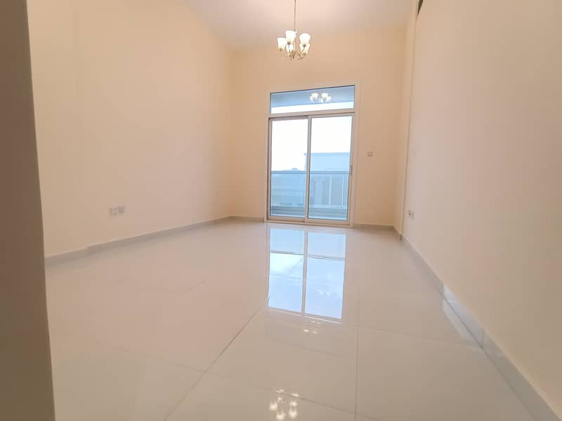 New appartment 2br with gym+parking 40k