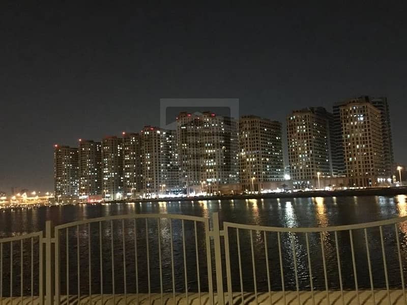 7 FULL LAKE VIEW l GOOD FURNISHED l IMPZ l WITH PARKING