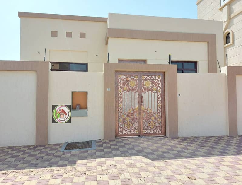 Villa for sale in the Helio area at a very privileged price directly from the owner without down payment with bank facilities and installments for a period of 300 months