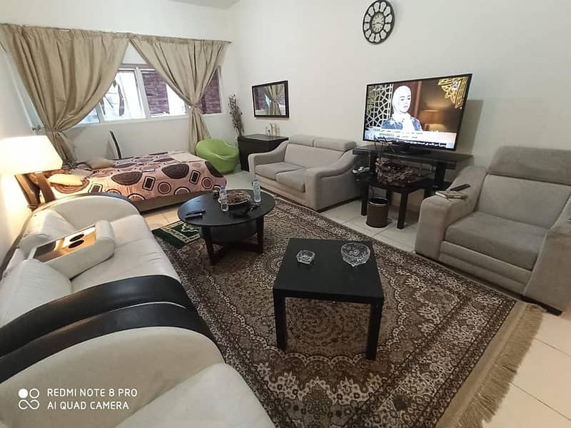 For rent in Ajman furnished studio in Ajman Towers and a very privileged location close to all services and the Corniche