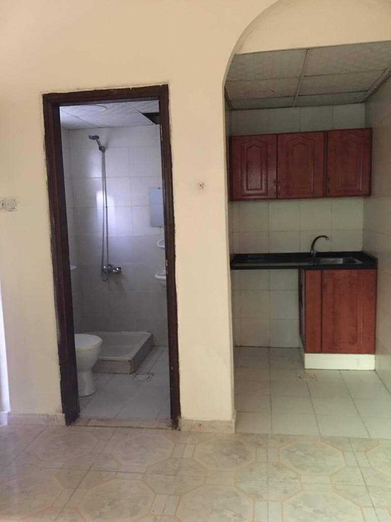 Available room and hall + 1 bathrooms + balcony for rent in Naimiya 2