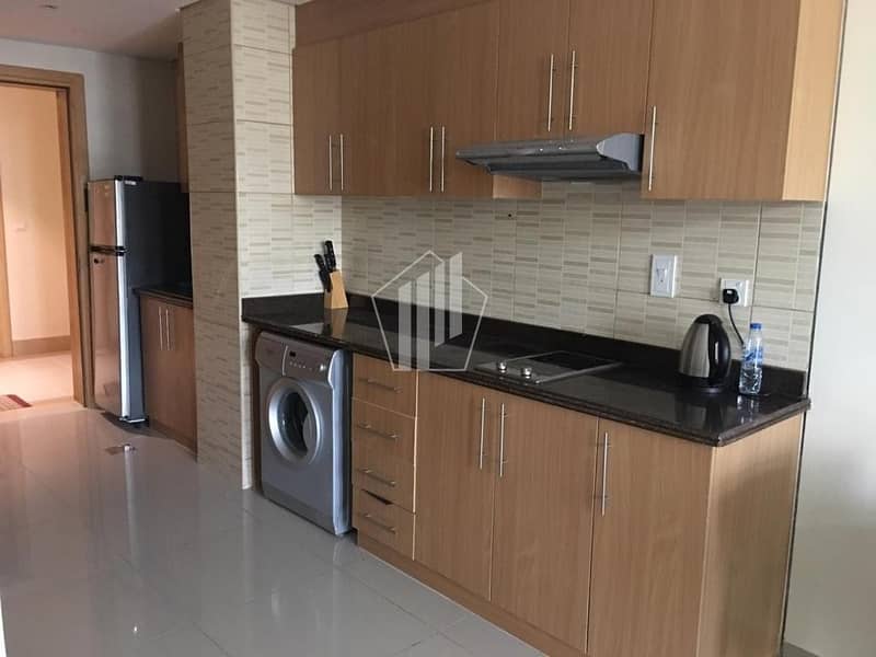 5 Fully Furnished apartment with pool view
