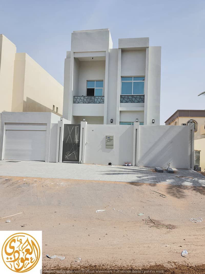 Al-Omralan villa owns a modern villa with European design, the first inhabitant on the sidewalk, contact us now to inquire about the villas, prices and financing methods