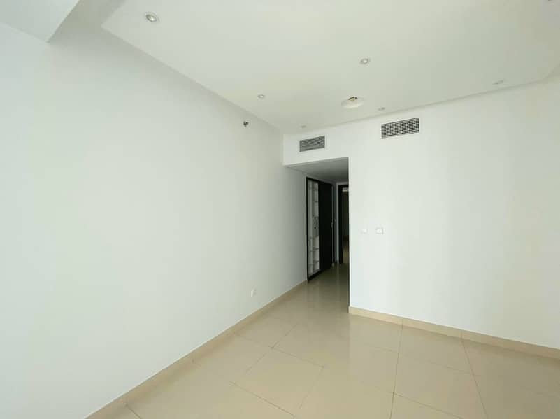 6 Lake and SZR View |Spacious 3 bedroom |High Floor