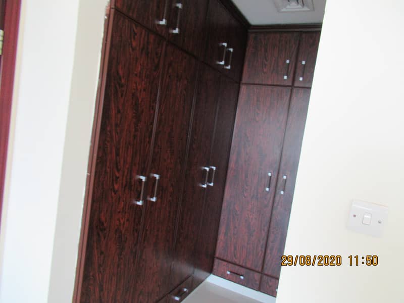 17 fitted wardrobes
