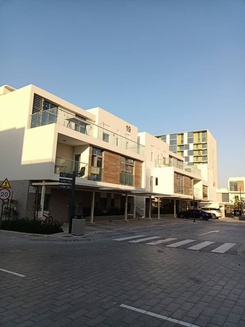 BRAND NEW TOWNHOUSES FOR RENT AED 50K ONLY