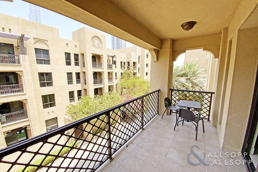9 Exclusive | 2 Bed Plus Study | BK View