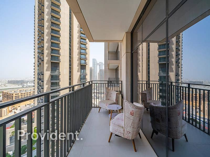 21 Stunning View | Two Balconies | Tenanted