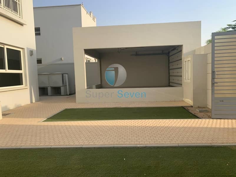11 Large- 4 Bedroom villa for rent Barashi Sharjah