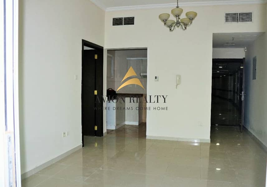 7 Full Lake facing stunning 1BR | Massive Balcony | High Floor - JLT