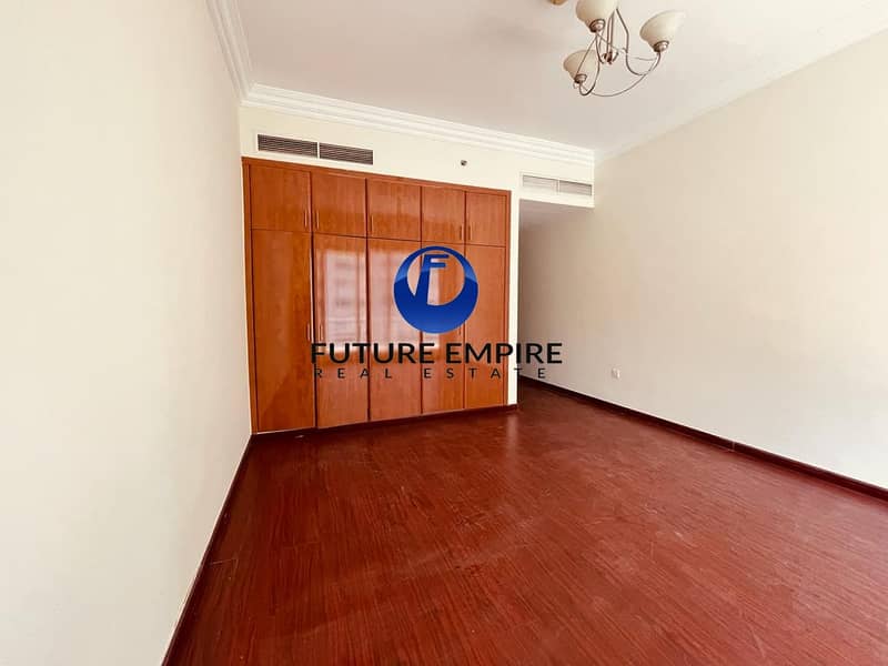 7 SPACIOUS 1BHK APARTMENT+CLOSE KITCHEN AVAILABLE IN DSP. AED32K IN 4 CHEQUES