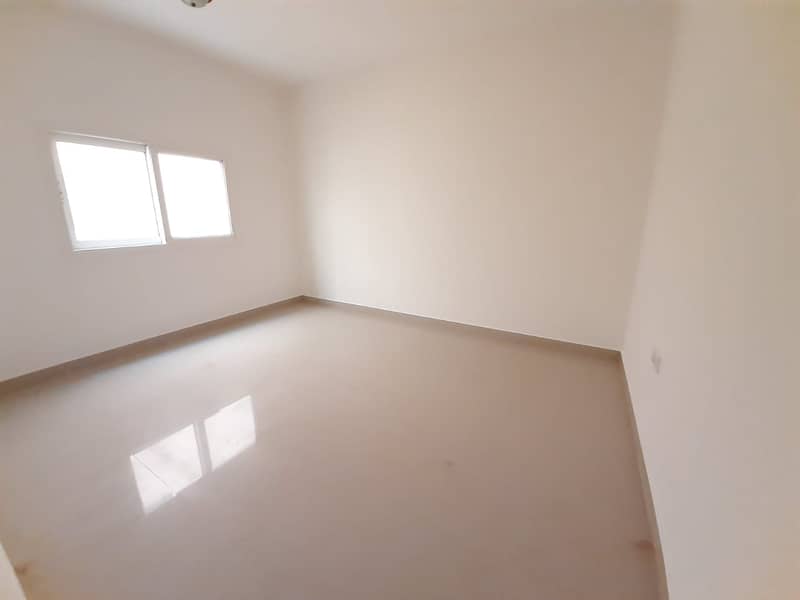 Spacious 1bhk apartments only 20k with 2 washroom in muwailah sharjah