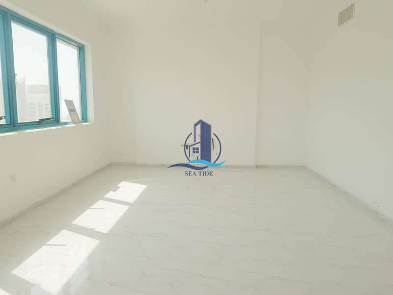 3 Great Price| 3 BR Apartment with Balcony and Parking