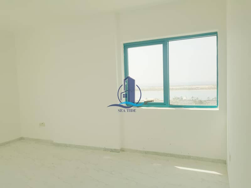 9 Great Price| 3 BR Apartment with Balcony and Parking