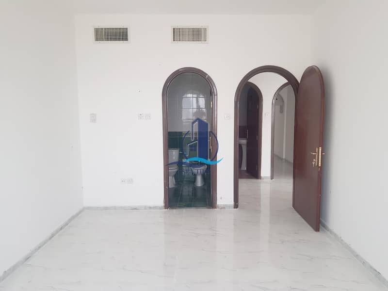 11 Great Price| 3 BR Apartment with Balcony and Parking