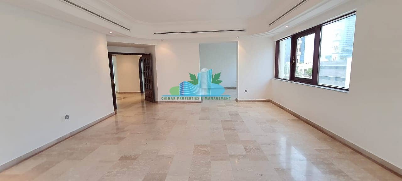 2 EXTRA LARGE 3 BHK|Maid & Dining-room|4 payments |near corniche