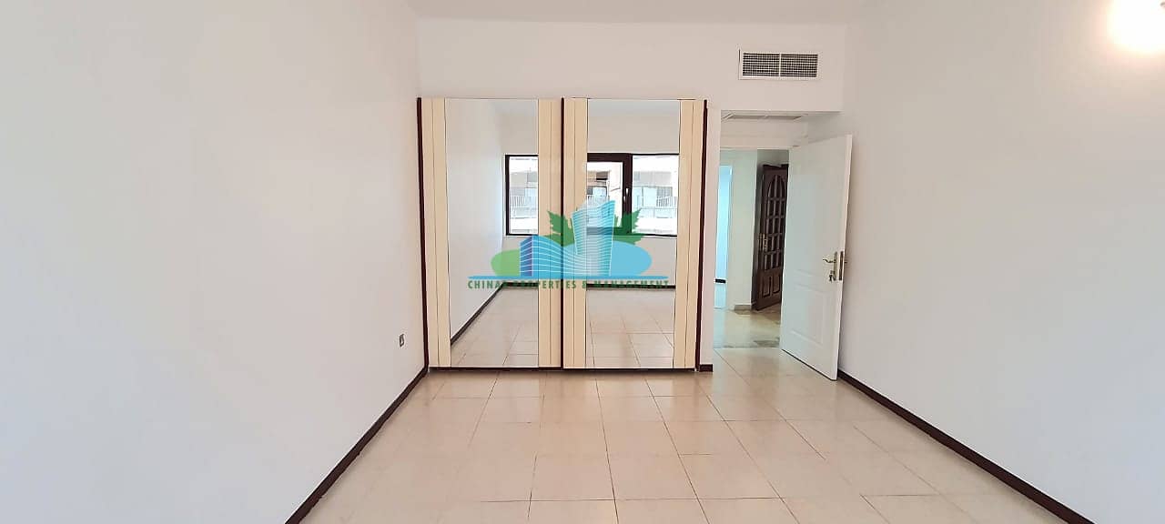 19 EXTRA LARGE 3 BHK|Maid & Dining-room|4 payments |near corniche
