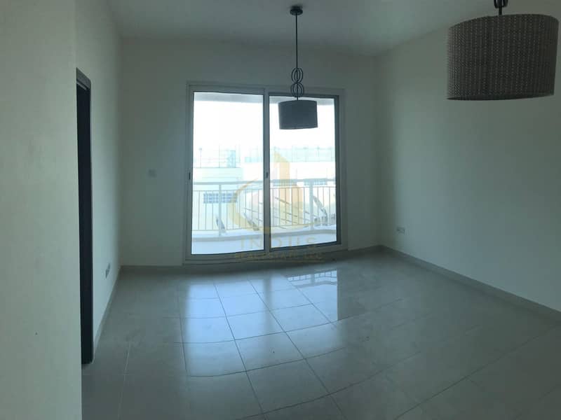 6 GREENS MOSELA 1BR PLUS STUDY FOR RENT