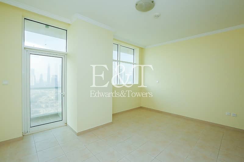 4 Large Lay-out  | 2 Bed | Canal View