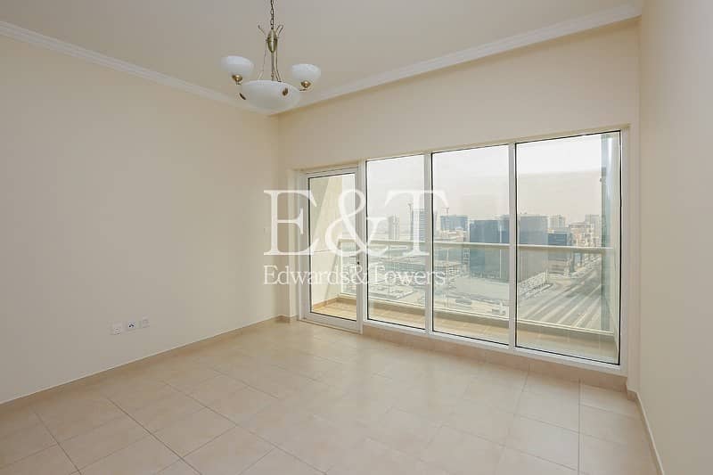 9 Large Lay-out  | 2 Bed | Canal View