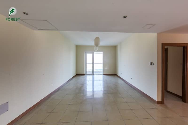 Spacious | 1BR APT with Balcony | Vacant