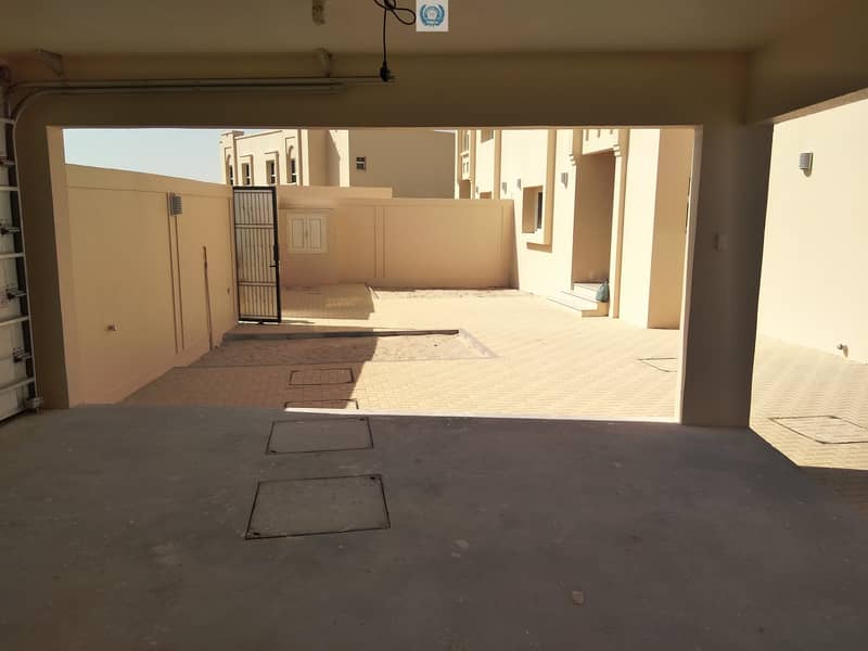 13 Specious Luxury 4Bhk Villa in Grand Location Al Barashi Sharjah