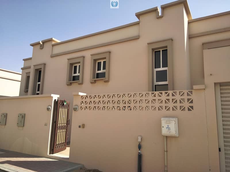 17 Specious Luxury 4Bhk Villa in Grand Location Al Barashi Sharjah