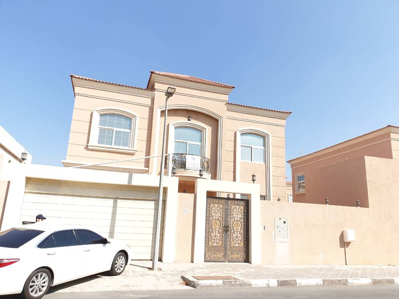 Independent Ready to move 6BR villa for Rent in Al falaj Rent 150k In 4 payment with one month free. .