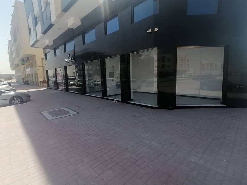 بناية للبيع في عجمان منطقة المويهات قرب الاكاديمية وشارع محمد بن زايد