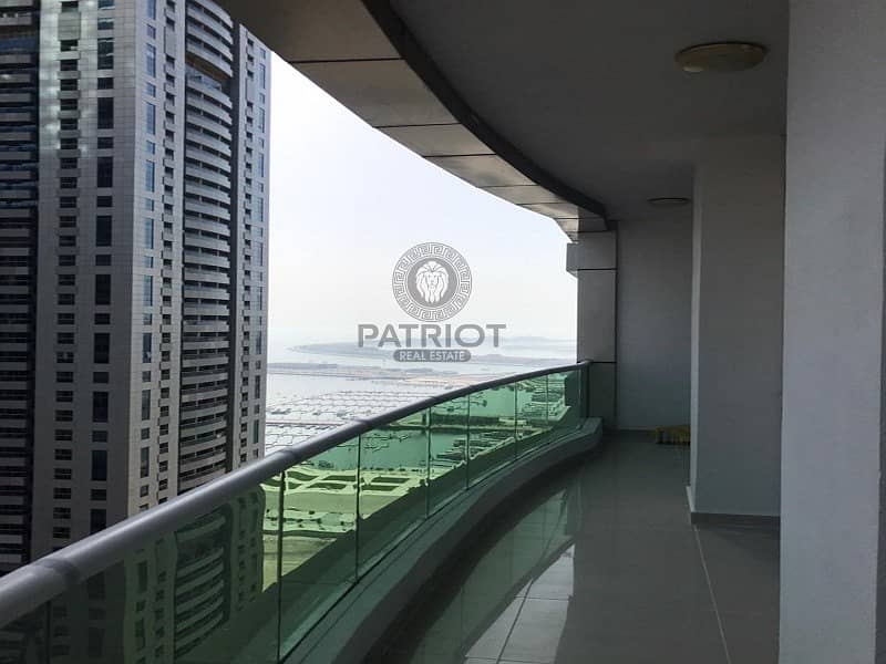 18 Higher Floor / Partial Sea View  / Well Maintain