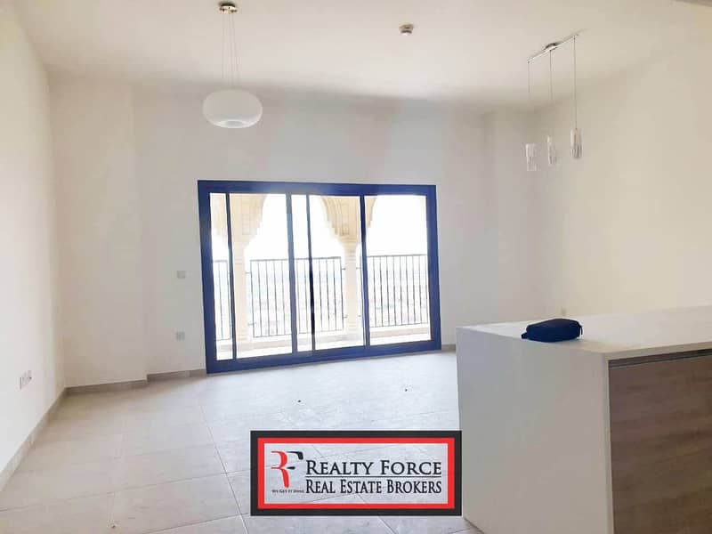 10 BRAND NEW | 2BR HIGH FLOOR | MULTIPLE CHEQUES