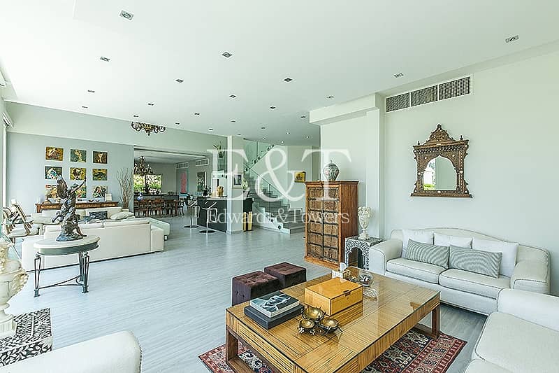 2 Elegant E. Foyer| Fully Upgraded | Extended  | JI