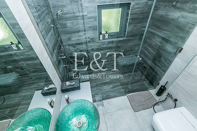 13 Elegant E. Foyer| Fully Upgraded | Extended  | JI
