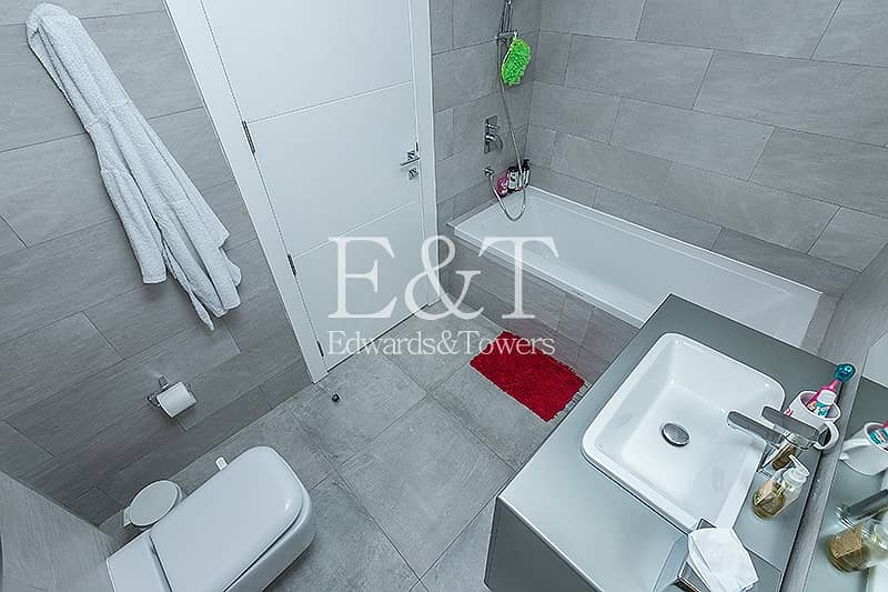 14 Elegant E. Foyer| Fully Upgraded | Extended  | JI