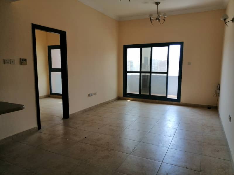 Well maintained 2 BHK | Family Friendly