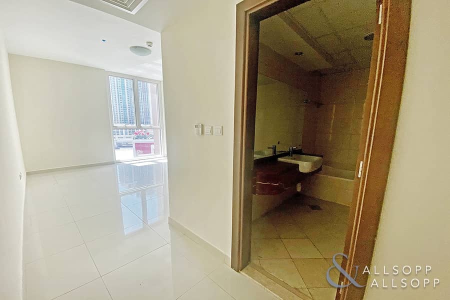 10 2 Months Free | Bright | 2 Bed Apartment