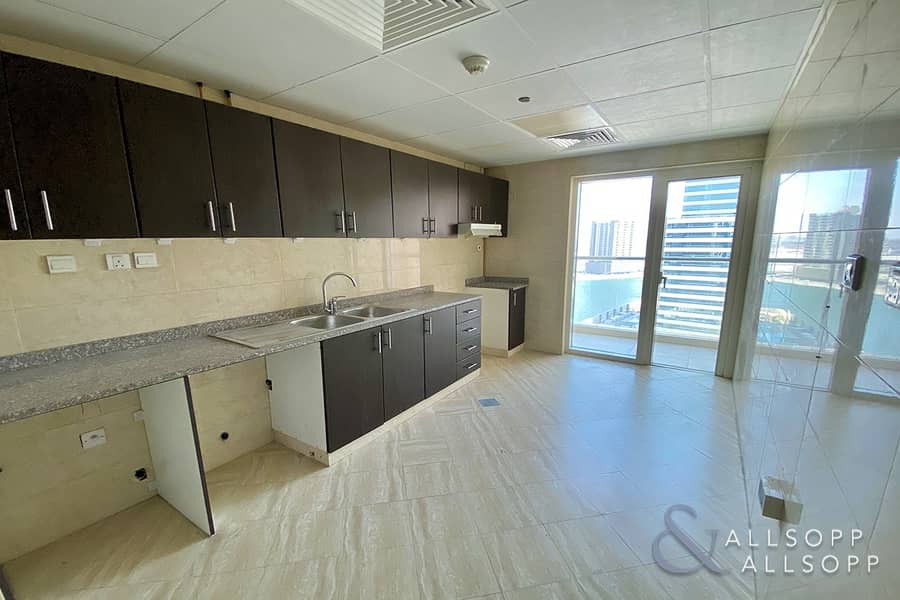 4 2 Months Free | Bright 2 Beds | High Floor