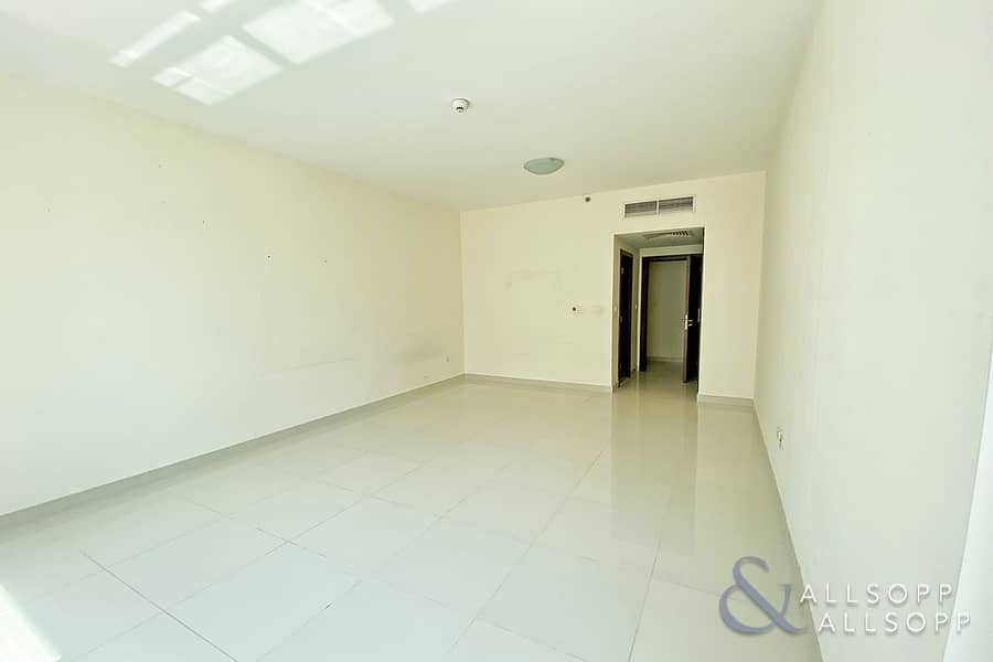 7 2 Months Free | Bright | 2 Bed Apartment