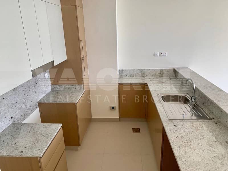 6 1 BR Apartment with Private Patio in Dubai Hills at Mulberry Building