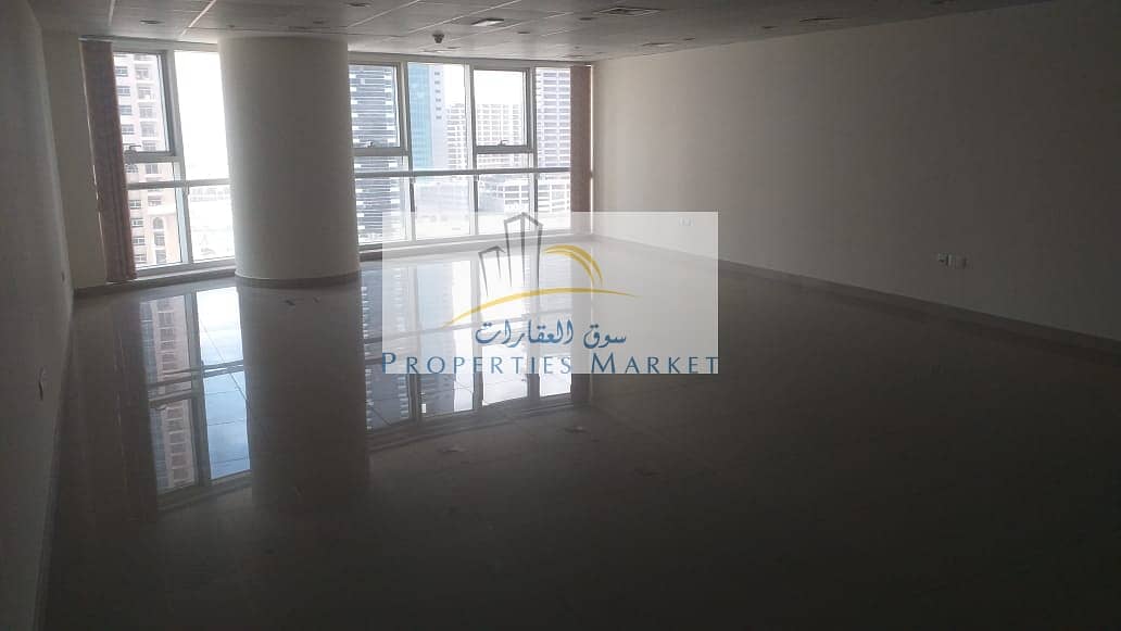 7 Office space | Lake view | Ready to move-in