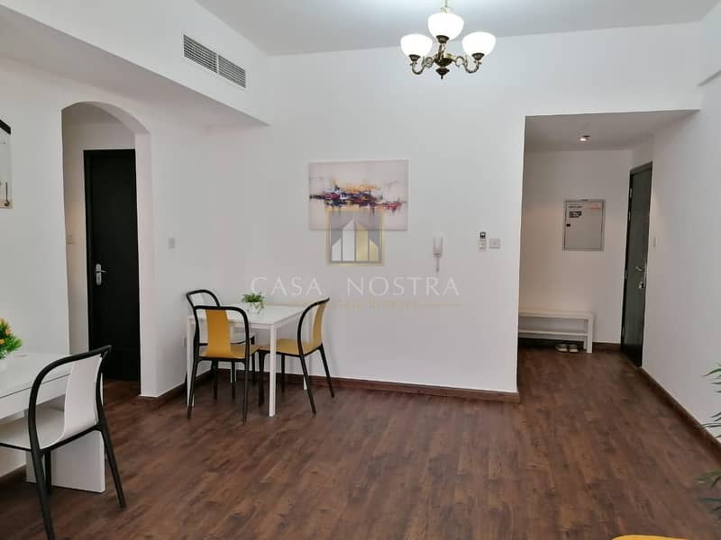 6 Spacious Furnished 1BR with Balcony Closed Kitchen